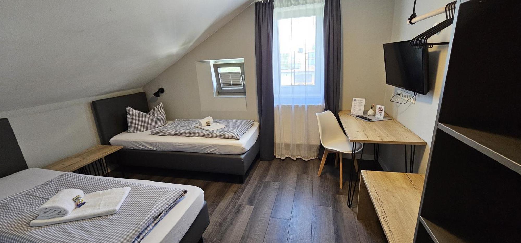 Novitel Pension Pliening - Muenchen Messe المظهر الخارجي الصورة
